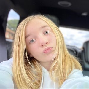 Meet your Posher, Adelyn